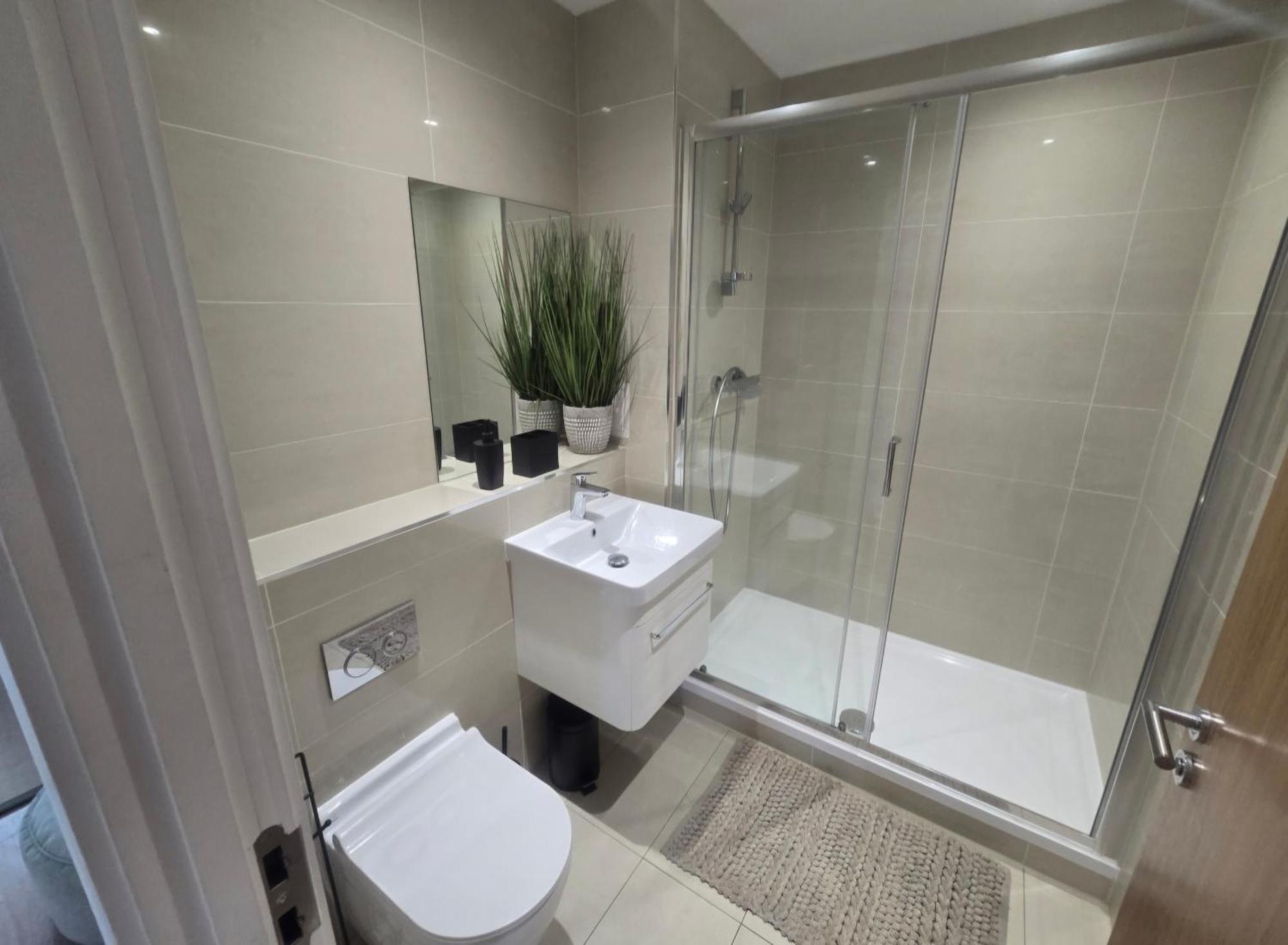 Snuggle Inn - Riverside Apartments - Views Over Looking London River Thames, Close To O2 Arena, London Excel, London City Airport, Thames Clipper- River Boat Service, Woolwich Ferry, Onsite Parking, Twin Room Option Available Εξωτερικό φωτογραφία
